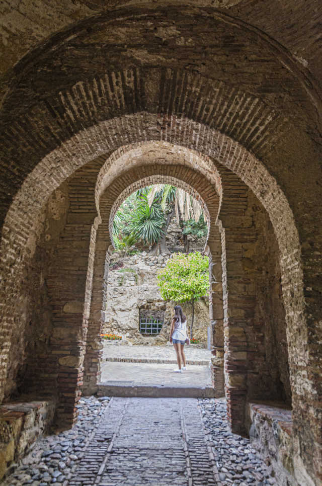 Málaga 097 - Alcazaba - arco del Risto.jpg